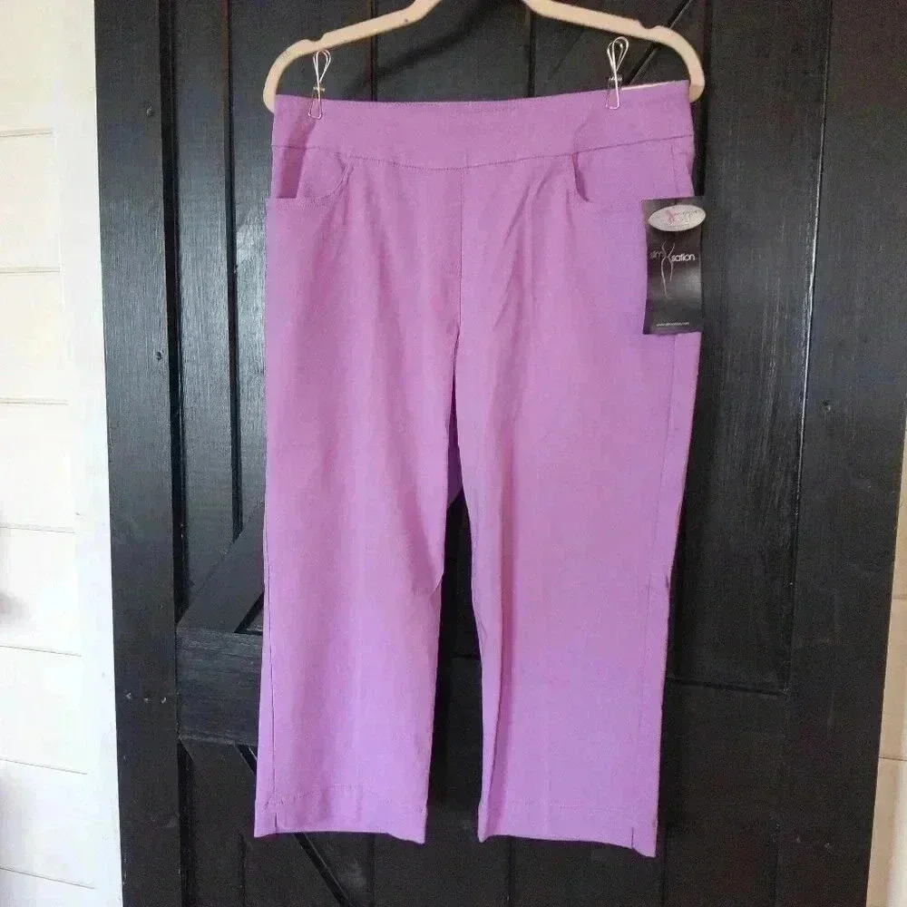 Slim-Sation Purple Capri Golf Pants / Size 12